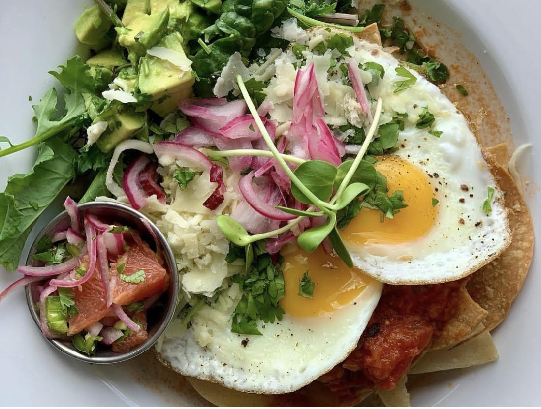 Chilaquiles with fried eggs